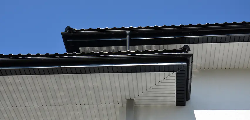 Box Eave Construction in Seattle