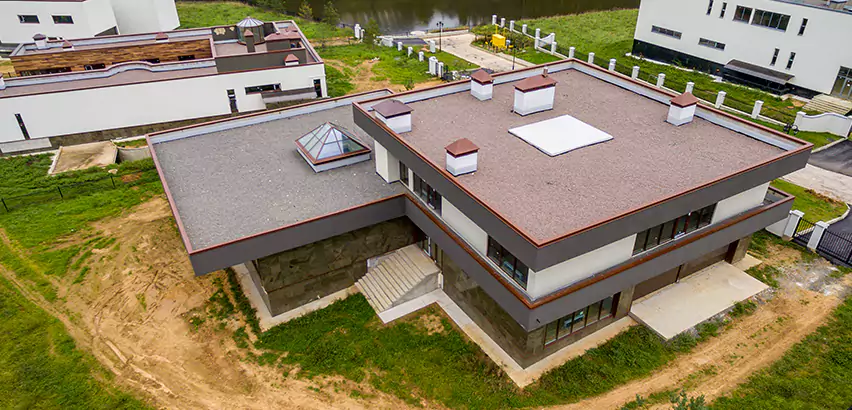 Flat Roof Replacement in Seattle
